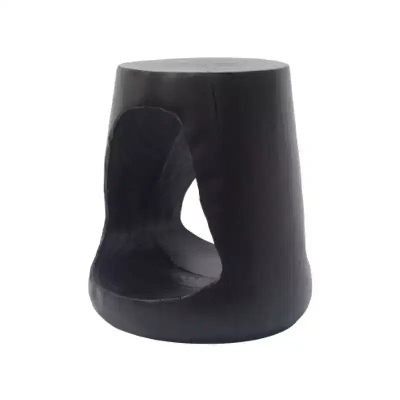 Table d'appoint creuse avec texture en bois de teinte noire