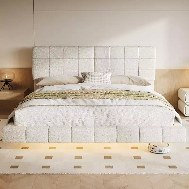 Cadre de lit flottant en boucle blanche avec bande lumineuse LED, coins anti-collision et design surélevé facile à nettoyer pour chambres modernes, Queen