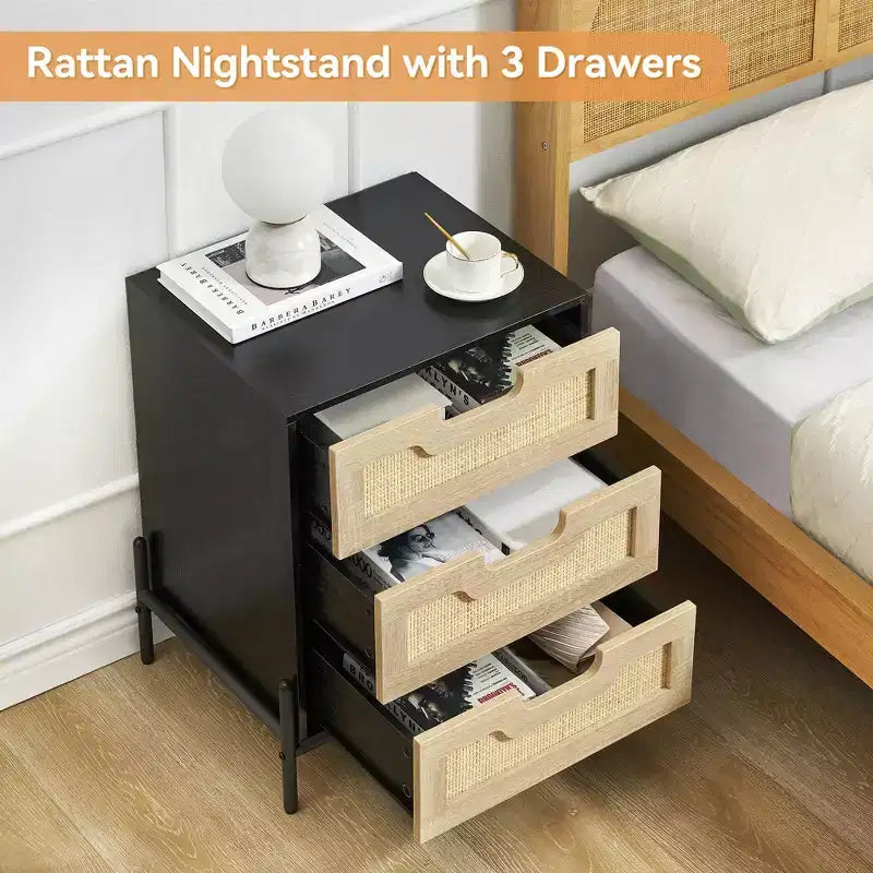 Lot de 2 tables de chevet en rotin avec 3 tiroirs, pieds en métal, table de chevet de style bohème-fermier, robuste pour petites chambres