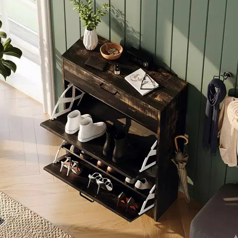 Meuble à chaussures caché avec 3 portes basculantes blanc et chêne